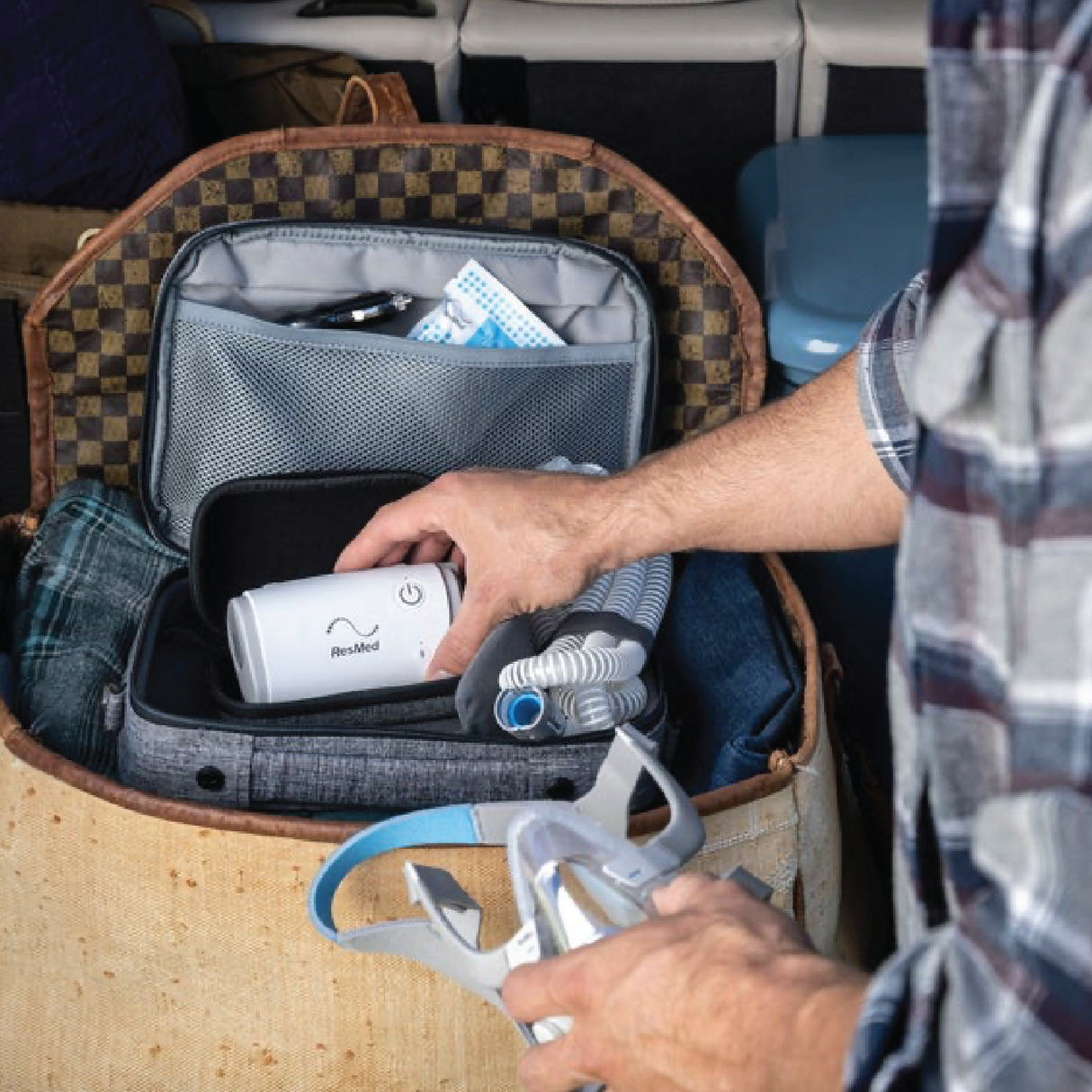 AirMini™ AutoSet™ Travel CPAP Machine